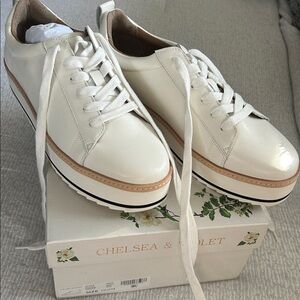 Chelsea & Violet White Sneakers with Green Accents